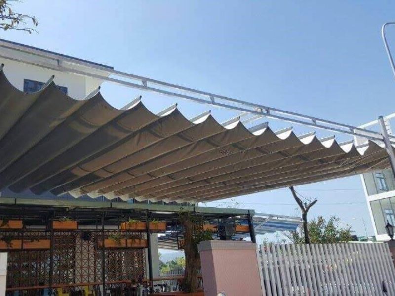 Mái Xếp Là Gì? Ưu Điểm, Cấu Tạo Và Ứng Dụng Thực Tế 3 mái xếp là gì